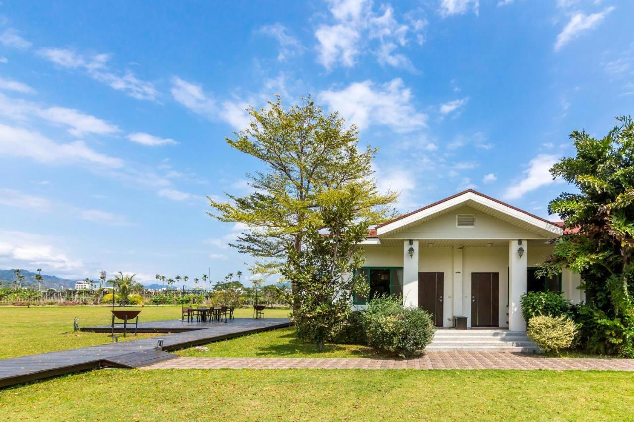 Ville Greensward Taitung Bagian luar foto